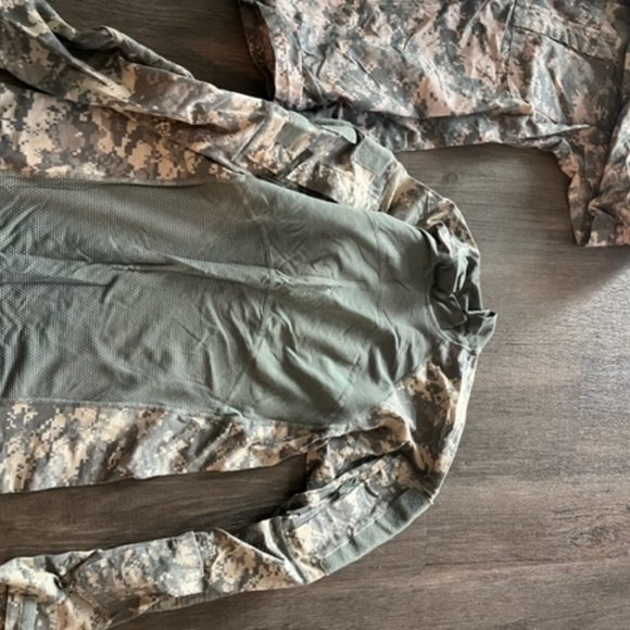 US Army Combat Shirt & Jacket Multicam USGI Military Flame Resistant Lot of 2 - Picture 5 of 8